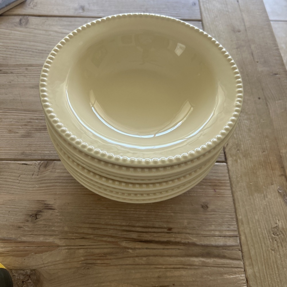 Lot Of 8 Pottery‎ Barn Emma Beaded Stoneware Bowl Scalloped Rim Yellow 9 3/4"